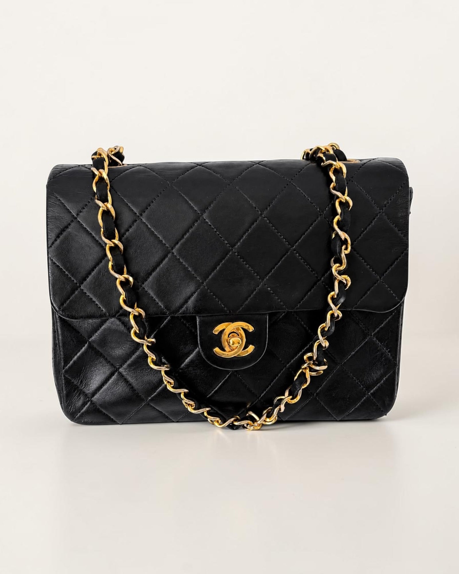 Sac Timeless Medium matelassé noir Chanel